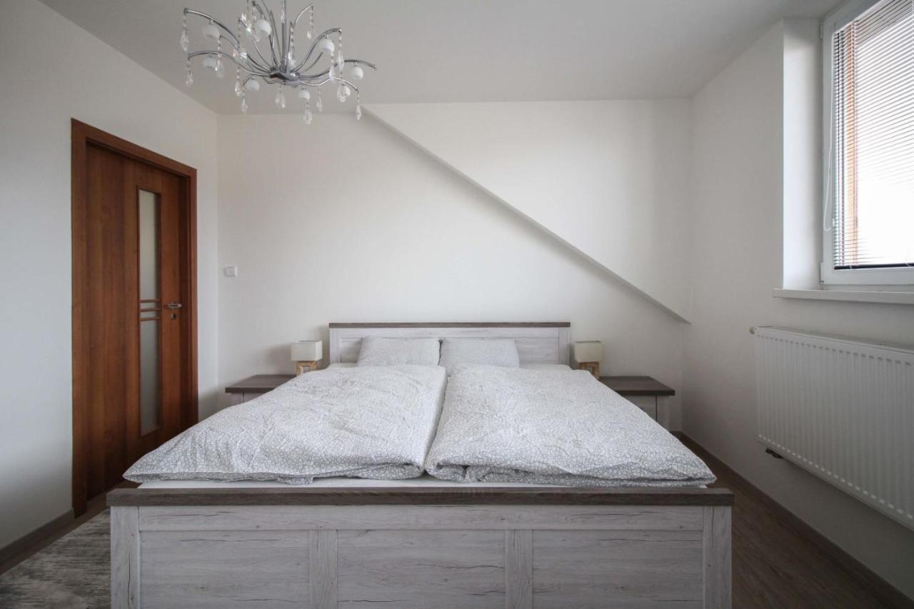 Apartman Pod Hrebienkom Veľký Slavkov Exterior foto